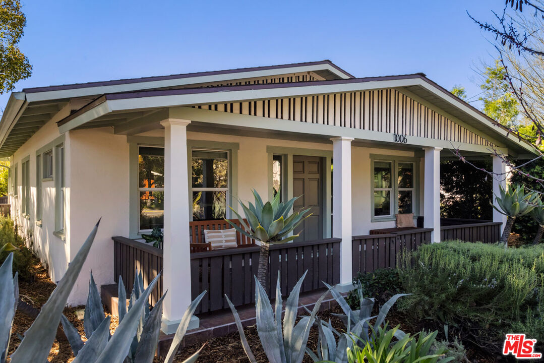 Property Photo:  1006 E Orange Grove Blvd  CA 91104 