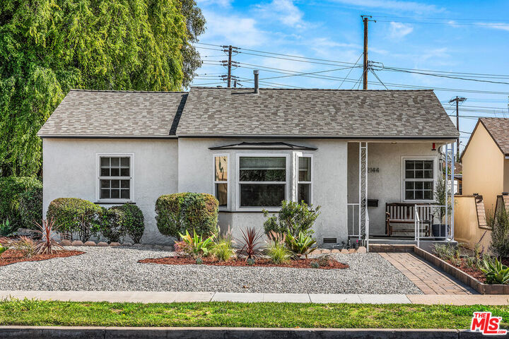 Property Photo:  2144 N Pepper St  CA 91505 