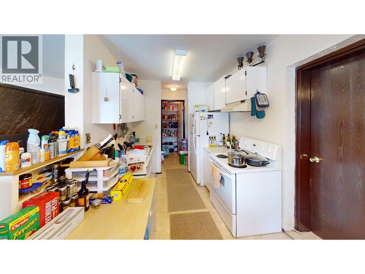 Property Photo:  398 Roddis Drive 305  BC V2J 1A6 