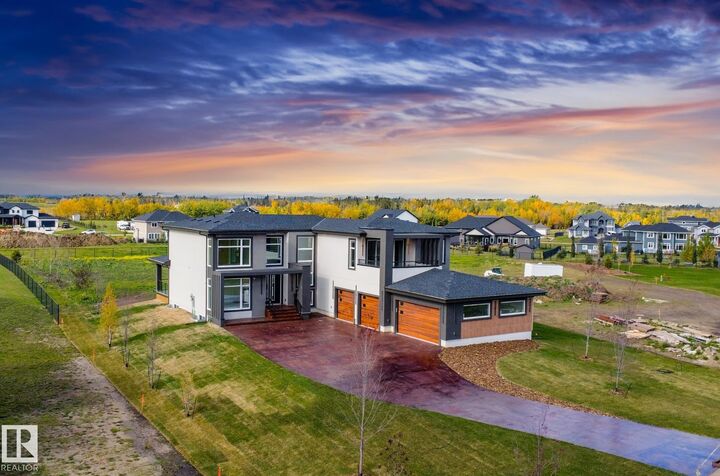 Property Photo:  26409 Twp Rd 532A  AB T7X 0W7 