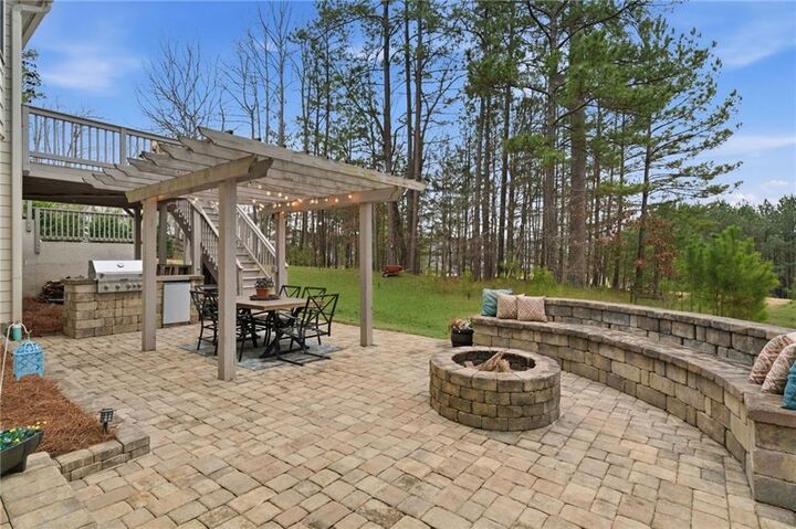 Property Photo: 6655 Granite Gate Pass GA 30028