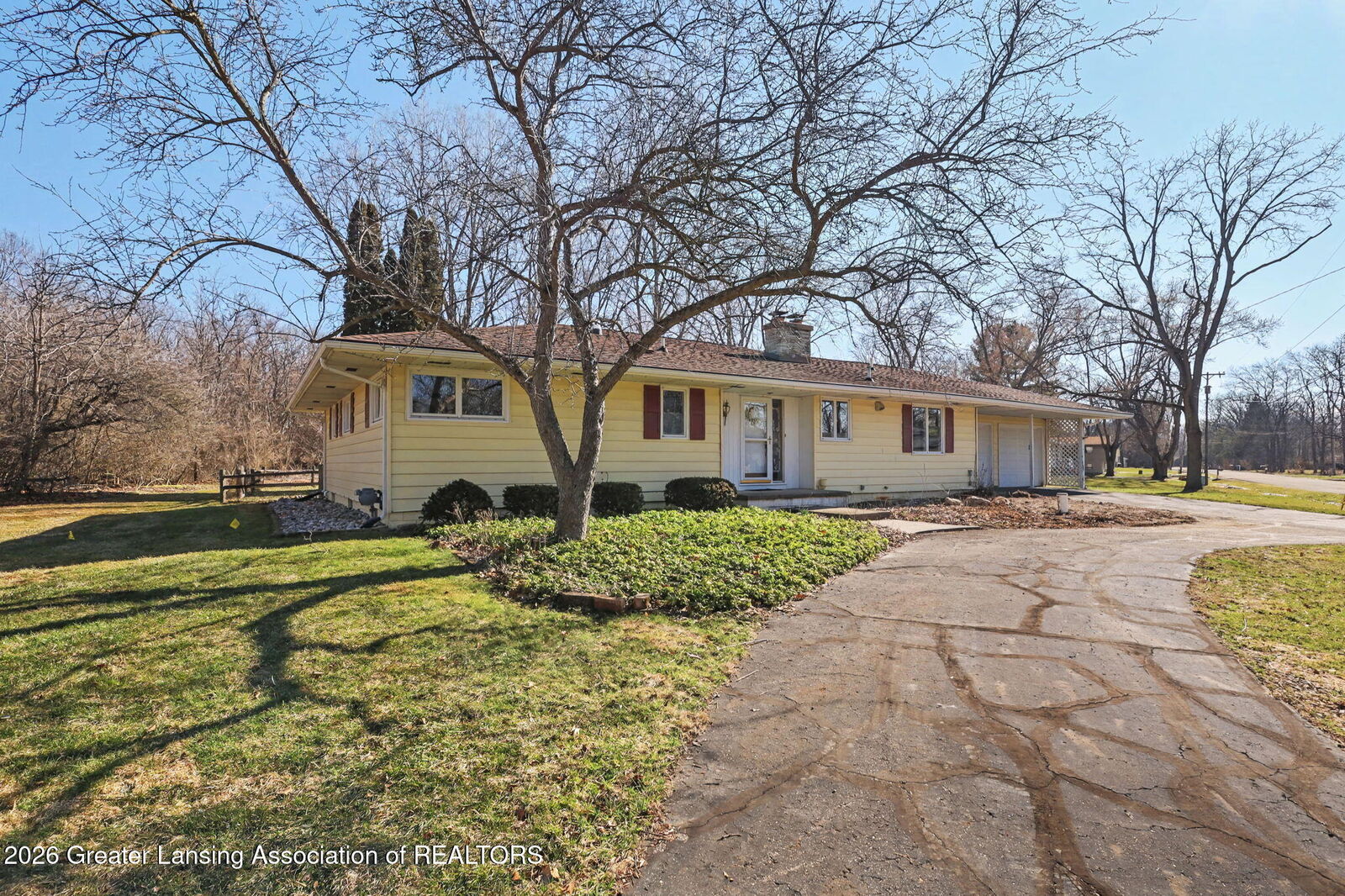 Property Photo:  6454 Pleasant River Drive  MI 48821 