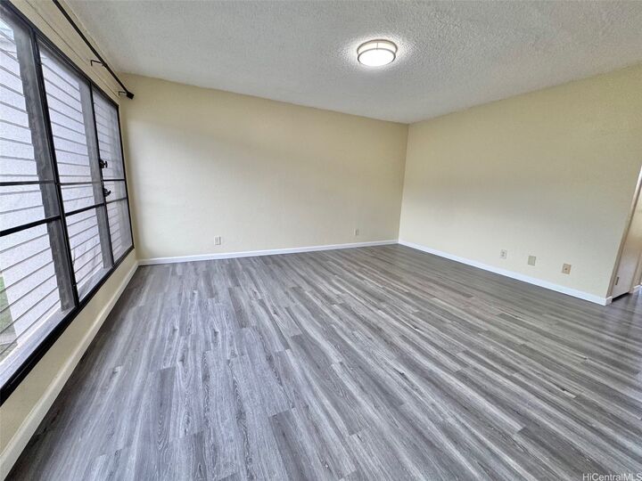 Property Photo:  87-118 Helelua Street B305  HI 96792 