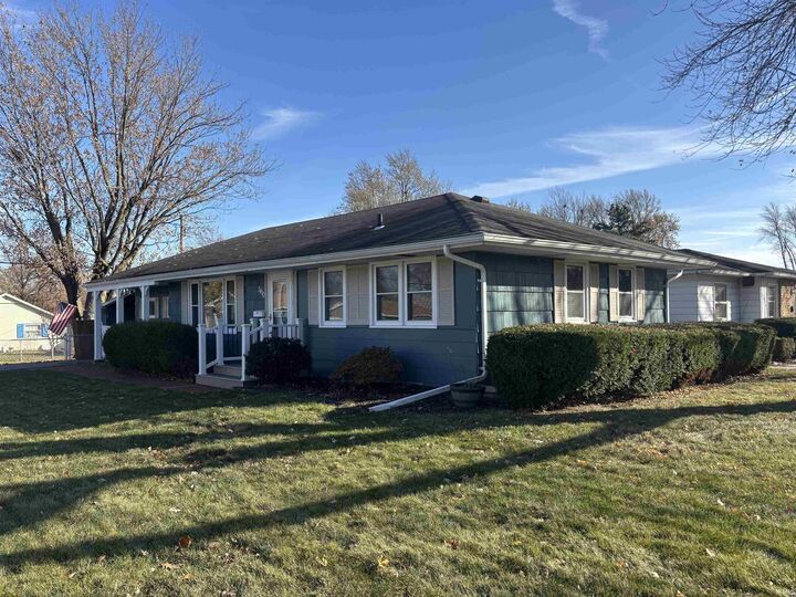 Property Photo:  3410 Charlotte Avenue  IN 46805-2902 