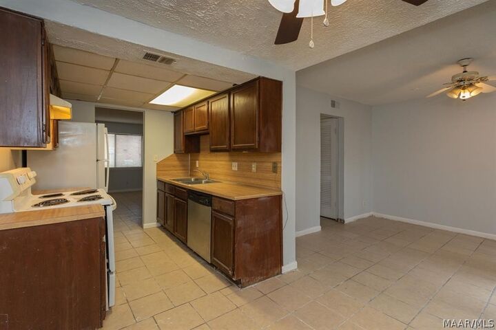 Property Photo:  548 Winston Drive  AL 36111 