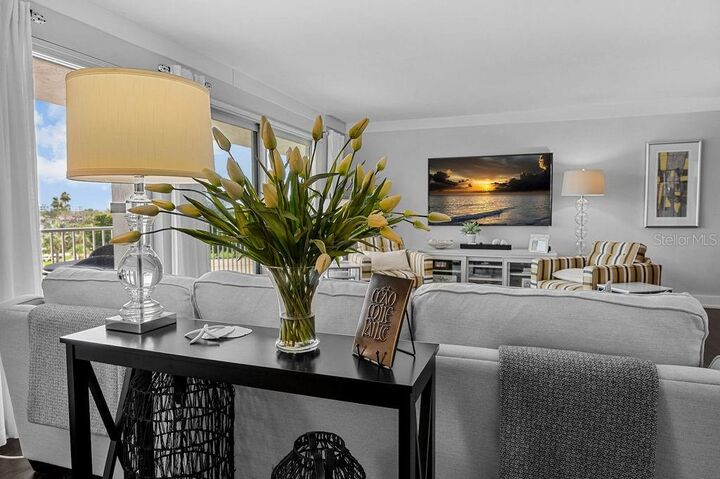 Property Photo:  2295 Gulf Of Mexico Drive 54S  FL 34228 