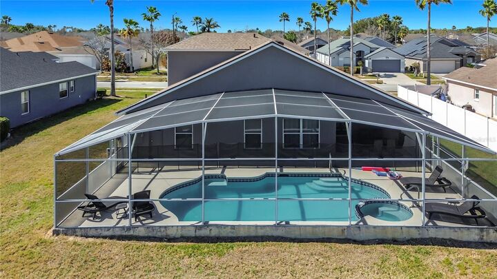 Property Photo:  314 Lockbreeze Drive  FL 33897 