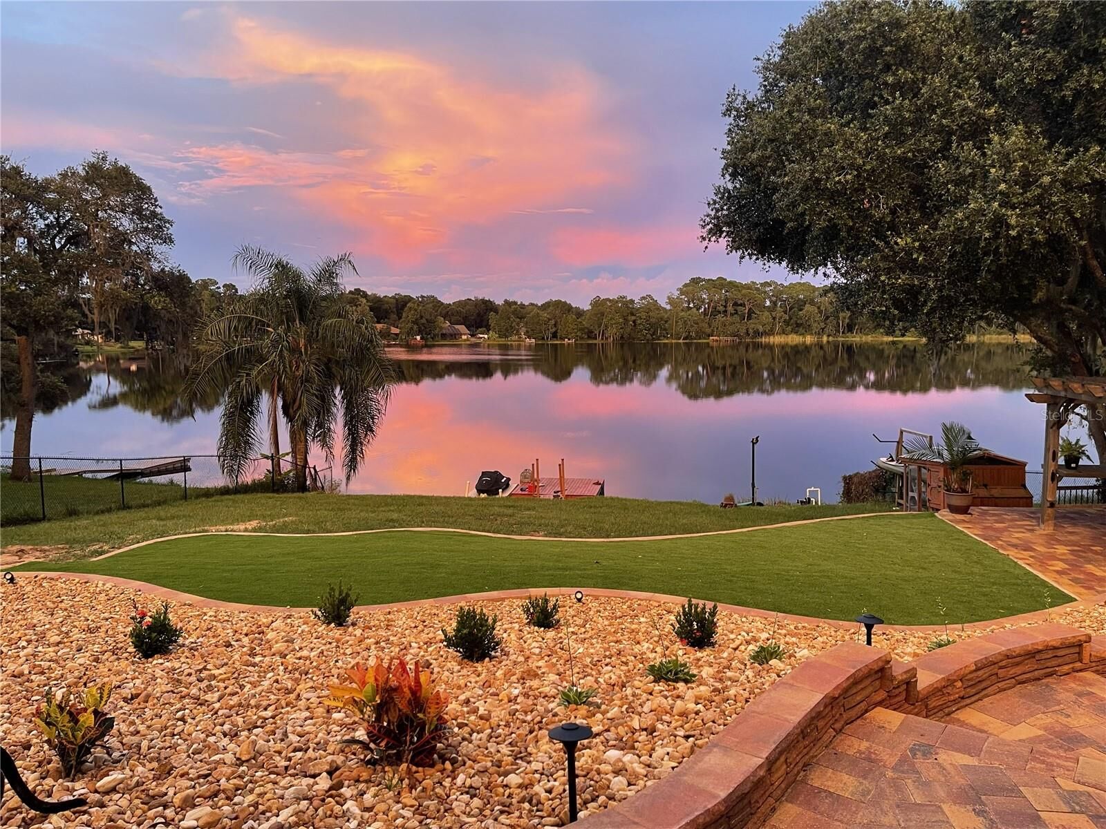 Property Photo:  3924 Woodpecker Drive  FL 34731 