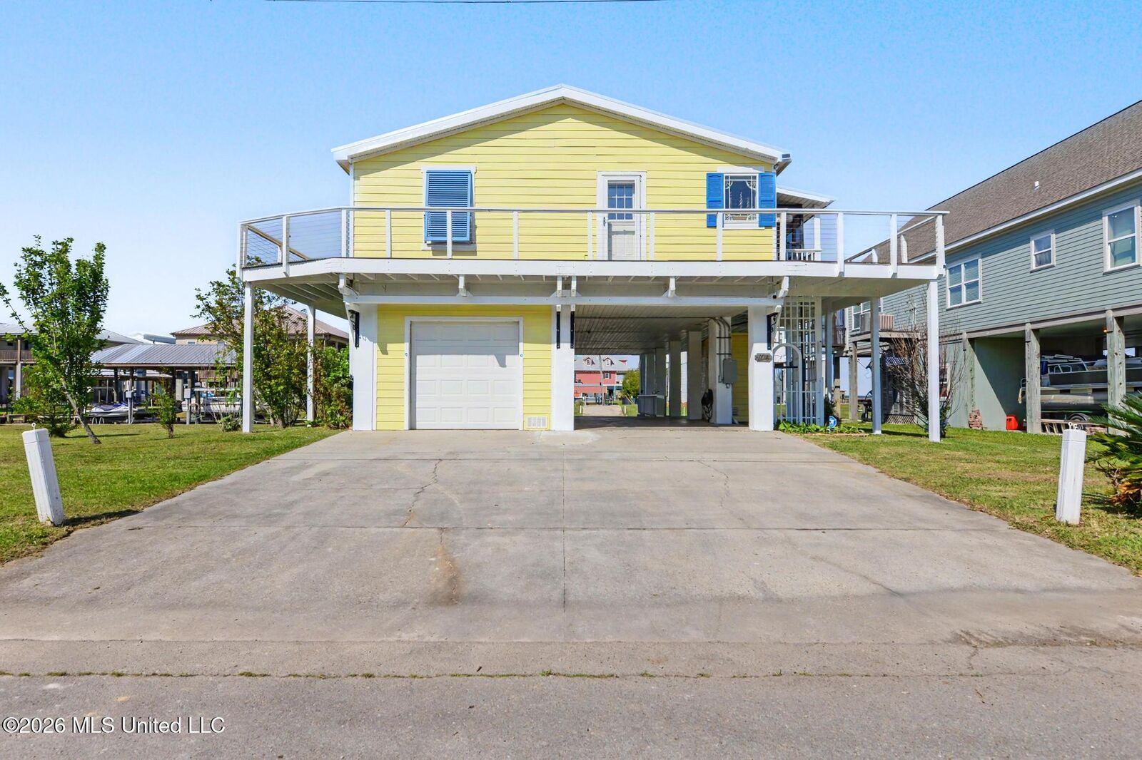 Property Photo:  104 Wolfe Street  MS 39520 