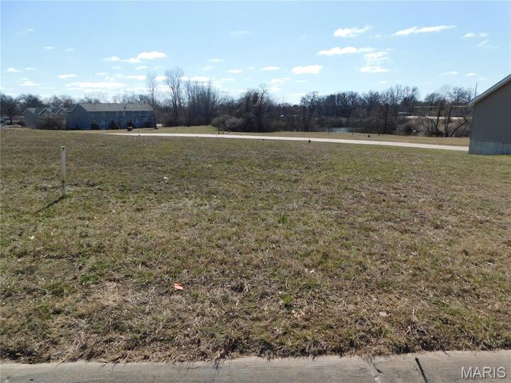 Property Photo: 3157 Somerset Green Court MO 63136