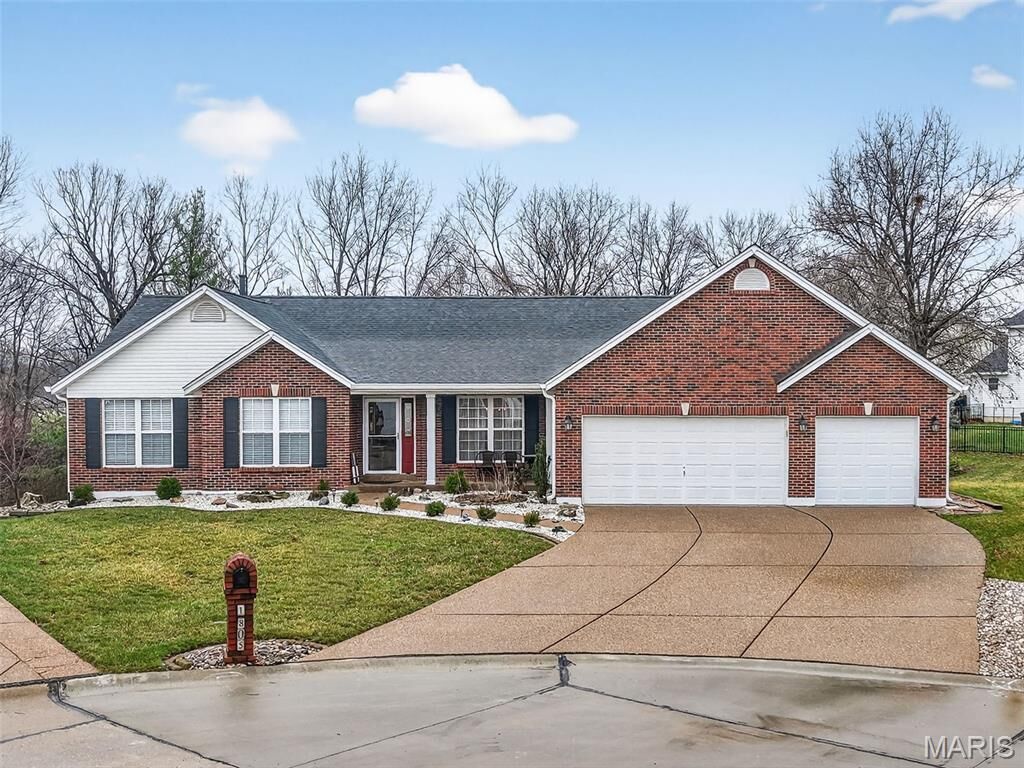 Property Photo:  1805 Sapling Drive  MO 63366 