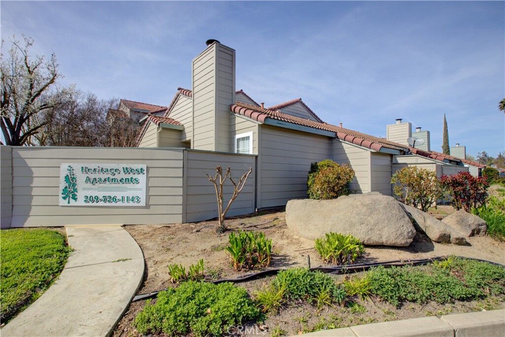 Property Photo:  1800 - 1854 Conestoga Court  CA 95348 