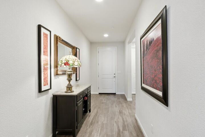 Property Photo: 10092 Avocado Way CA 95757