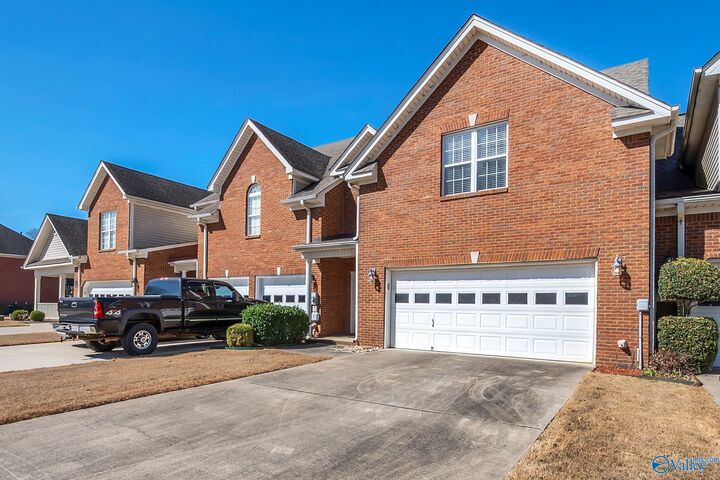 Property Photo:  3114 Mallard Point Drive SE  AL 35763 