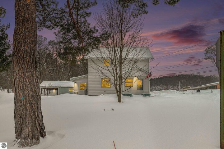 Property Photo:  111 W Forest Home Avenue  MI 49615 