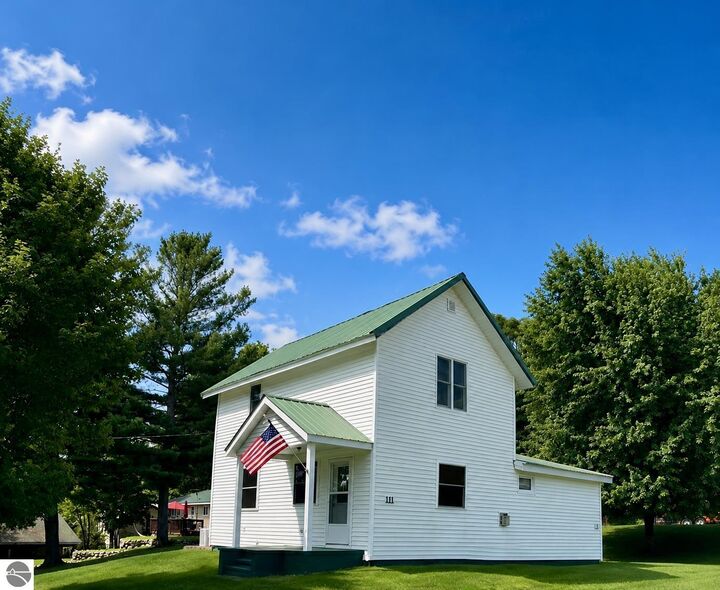 Property Photo:  111 W Forest Home Avenue  MI 49615 