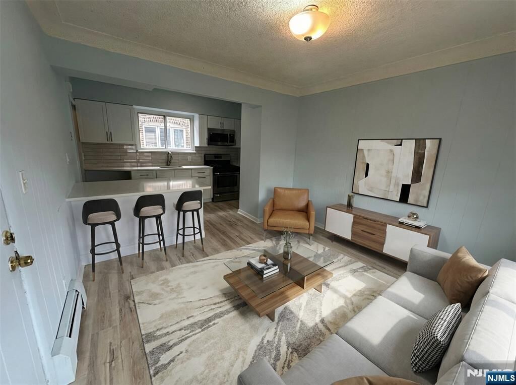 Property Photo:  8 Laird Place 1  NJ 07010 