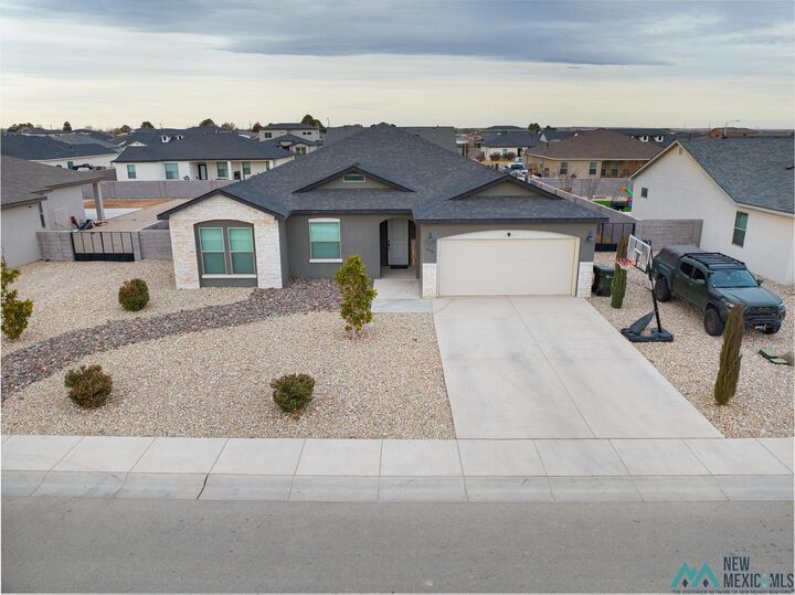 Property Photo:  600 Pima Drive  NM 88220 