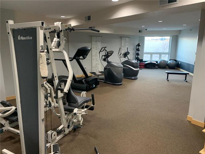 Property Photo:  2600 University Avenue SE 307  MN 55414 