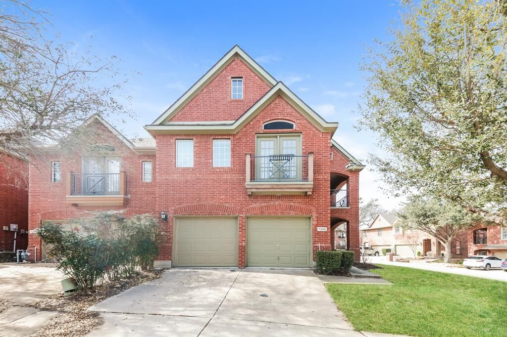 Property Photo:  7225 Verdi Way  TX 75072 