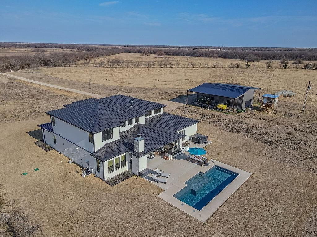 Property Photo:  2396 County Road 2145  TX 75432 