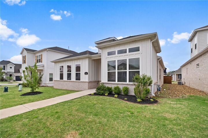 Property Photo:  6304 SW Beacon Street  AR 72713 