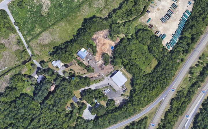 Property Photo: 9 B Wellington Rd MA 01540