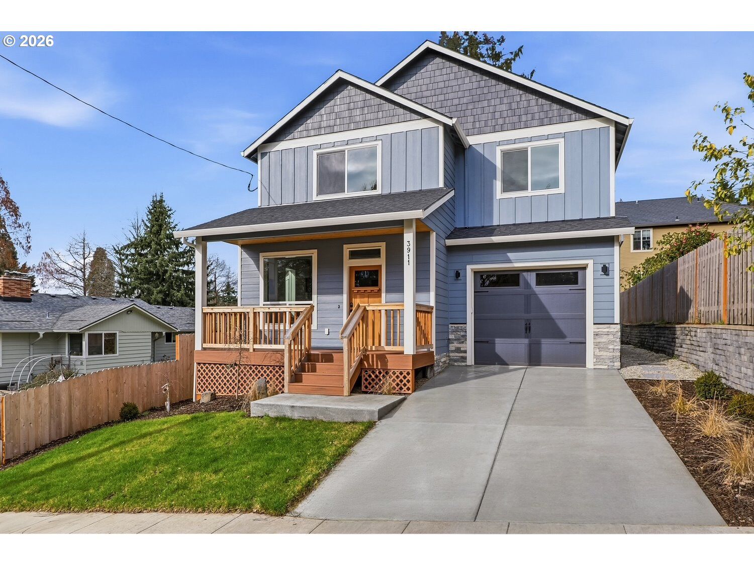 Property Photo:  3911 SE Insley St  OR 97202 