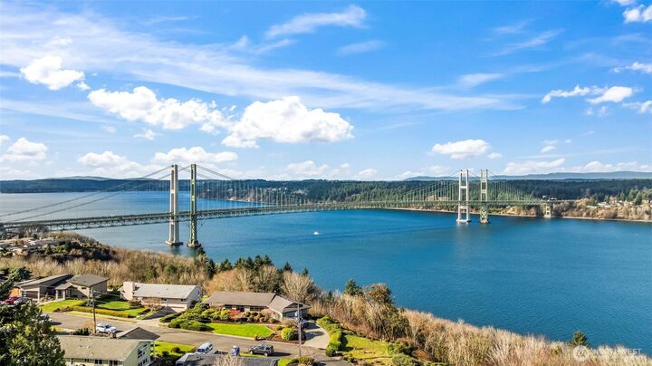 Property Photo:  1774 N Jackson Avenue  WA 98406 