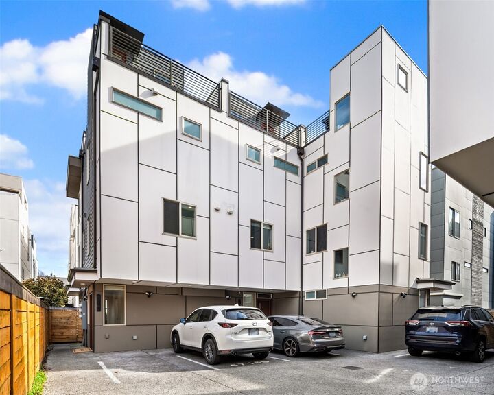 Property Photo: 6716 Mary Avenue NW C WA 98117