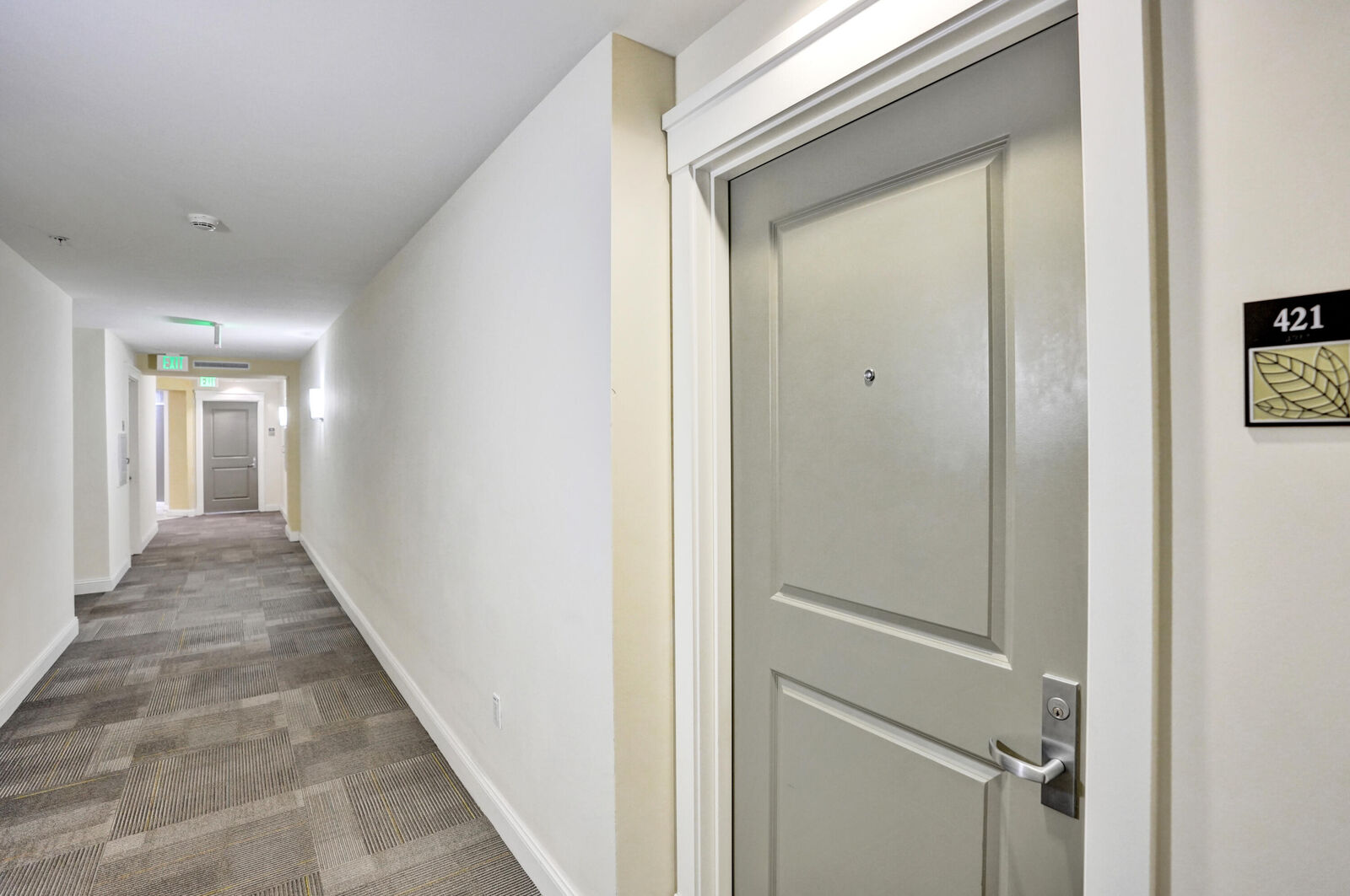 Property Photo:  480 Hibiscus Street 421  FL 33401 