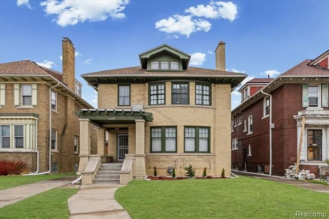 Property Photo:  2295 Atkinson Street  MI 48206 