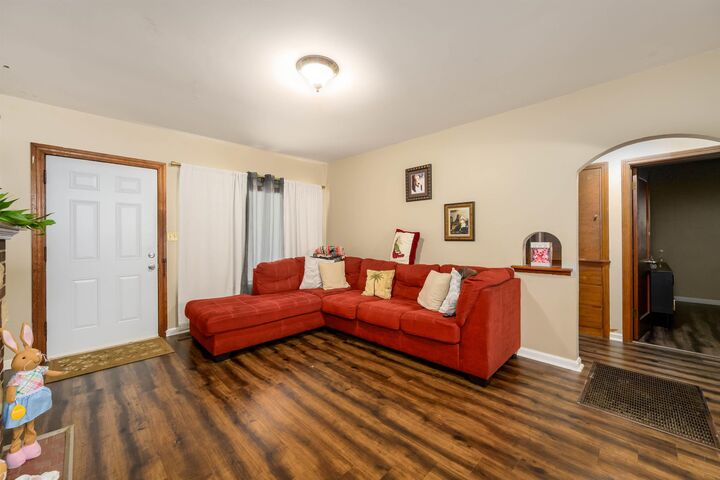 Property Photo:  2023 S Terrace Dr  KS 67218-5043 