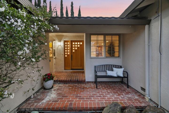 Property Photo:  5492 Castle Glen Avenue  CA 95129 