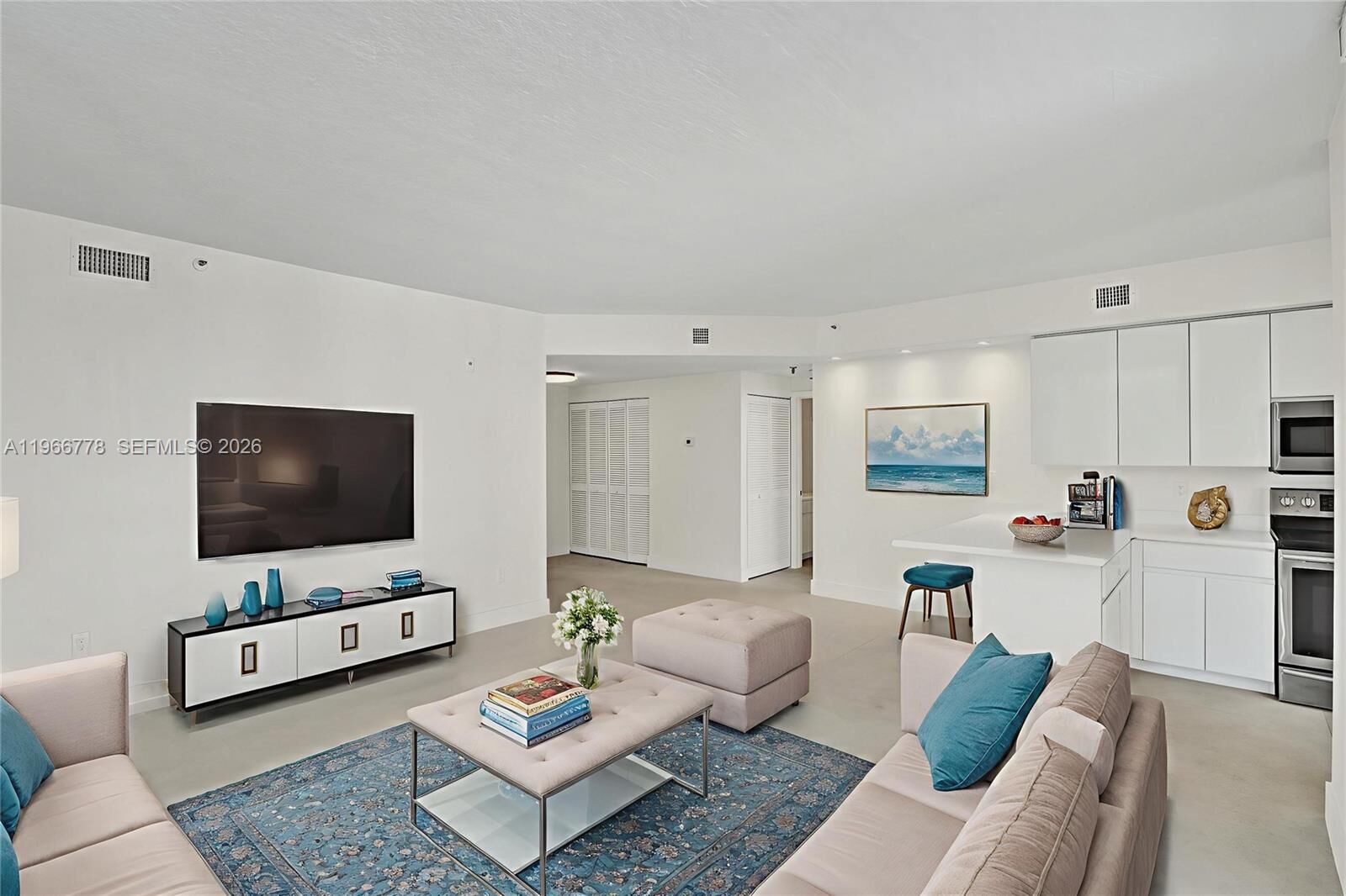 Property Photo:  1834 Brickell Ave 31  FL 33129 