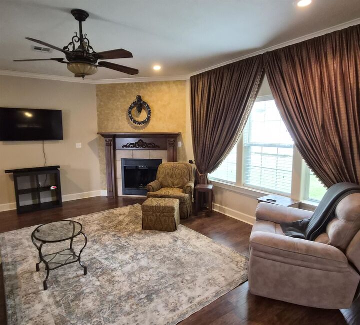 Property Photo:  103 Holly Grove  TX 77611 