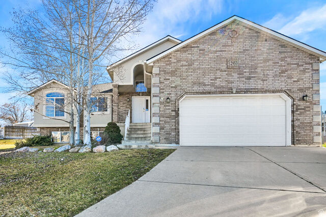 Property Photo:  2953 W 4650 S  UT 84067 