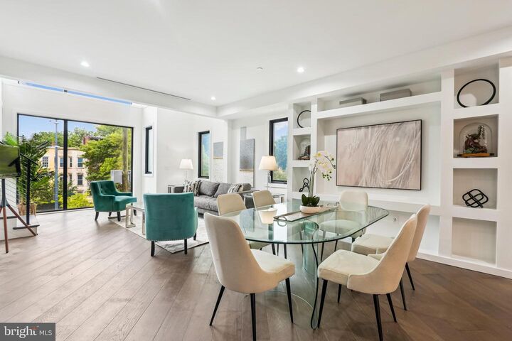 Property Photo:  306 NE K Street NE 306-2  DC 20002 