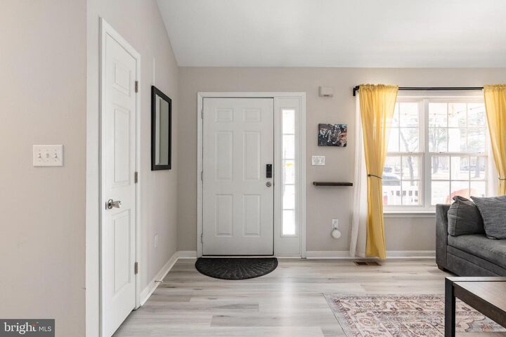 Property Photo: 219 Santa Maria Avenue VA 22443