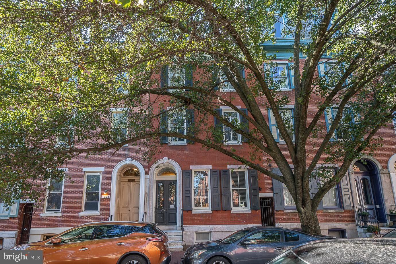 Property Photo: 1726 Wallace Street 101 PA 19130
