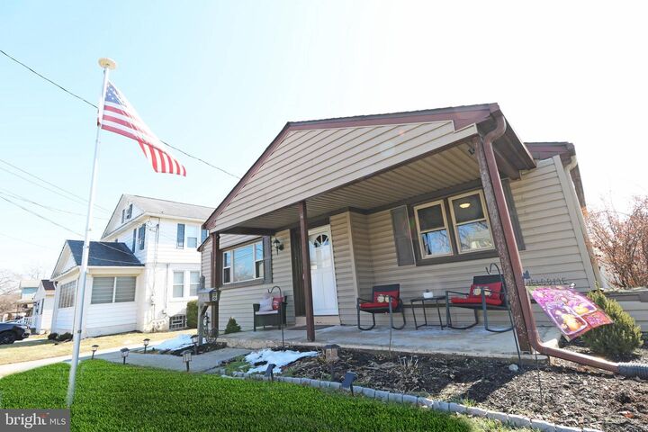 Property Photo:  929 Galbraith  PA 19061 