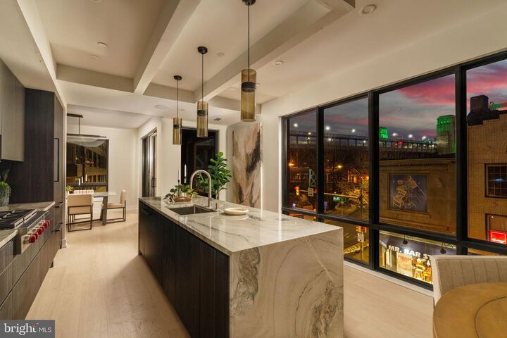 Property Photo: 160 N 2nd Street 64 3R PA 19106