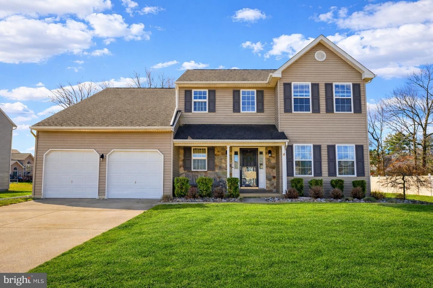 Property Photo:  13 Cardinal Lane  NJ 08081 