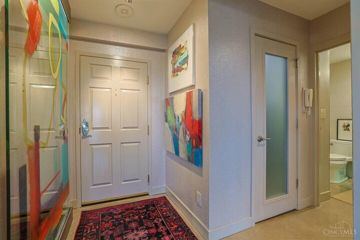 Property Photo:  2200 Victory Parkway  OH 45206 