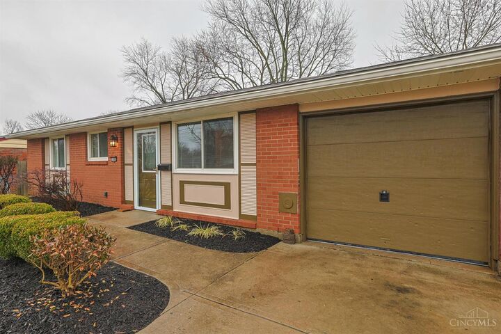 Property Photo:  10086 Windswept Lane  OH 45251 