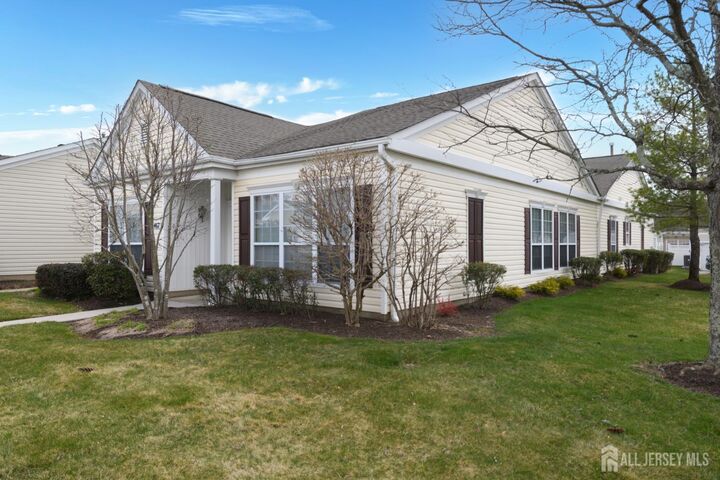 Property Photo:  467 Bluebird Drive  NJ 08831 