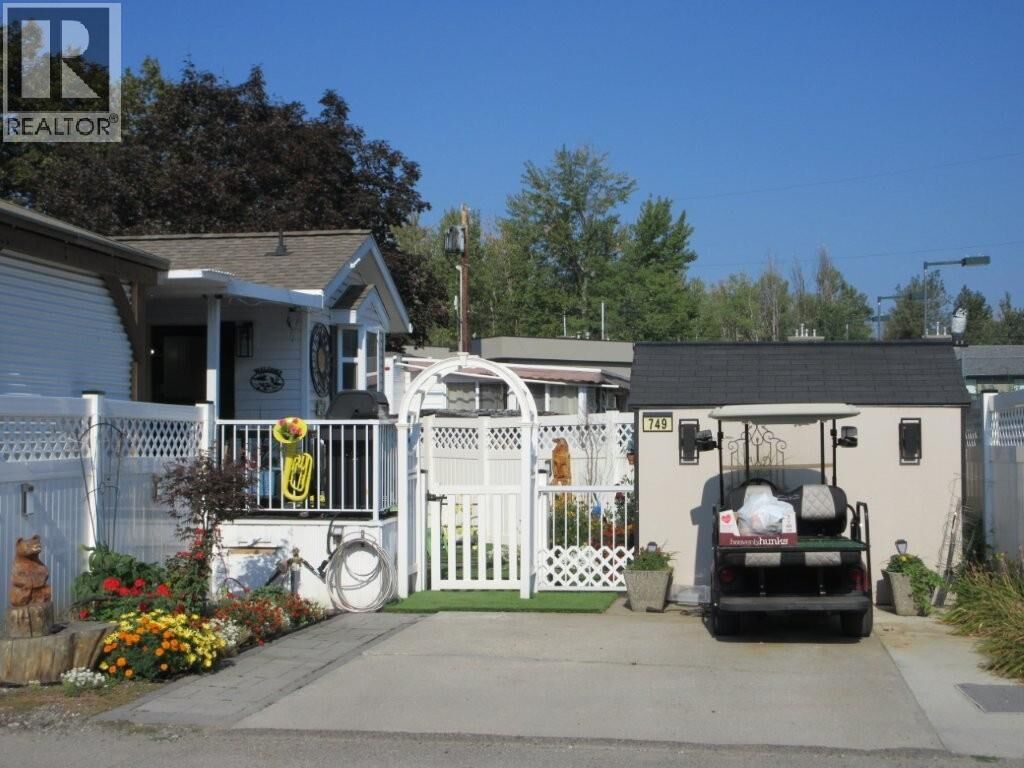 Photo de la propriété: 415 Commonwealth Road 749 BC V4V 1P4