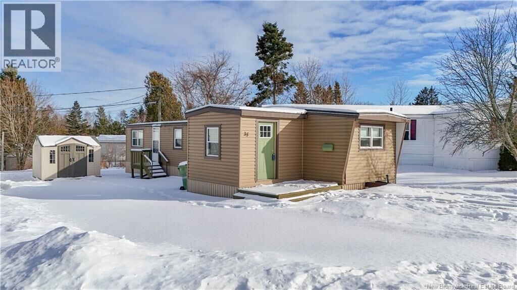 Property Photo: 35 Kelly'S Drive NB E3B 7R1