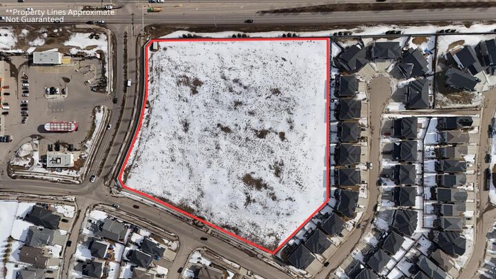 Property Photo:  840  King St  AB T7X 0R7 