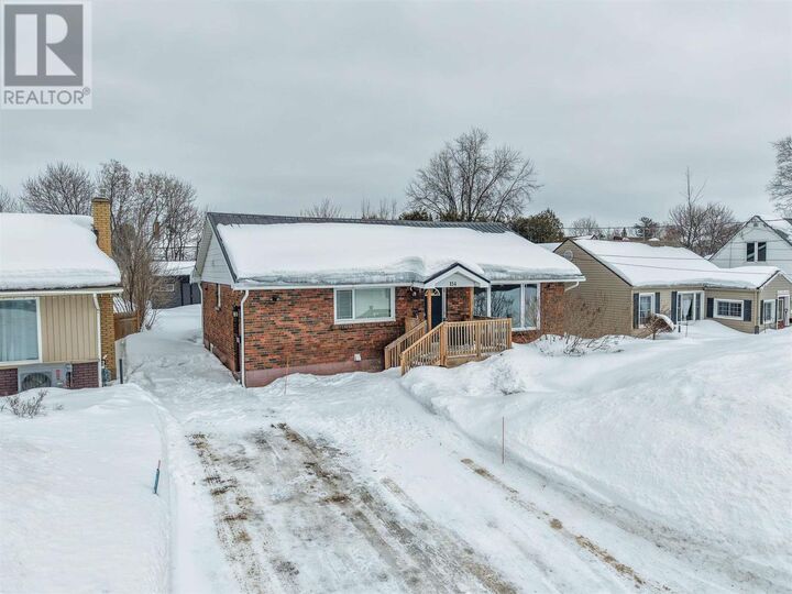 Photo de la propriété:  154 Brien Ave  ON P6B 2Y8 